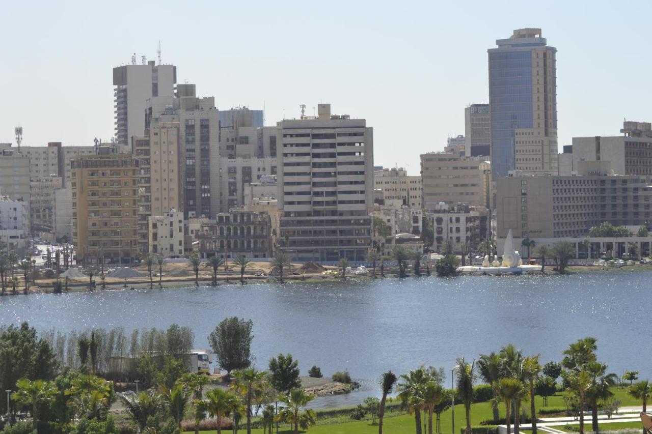 Jeddah Lake Hotel Dış mekan fotoğraf